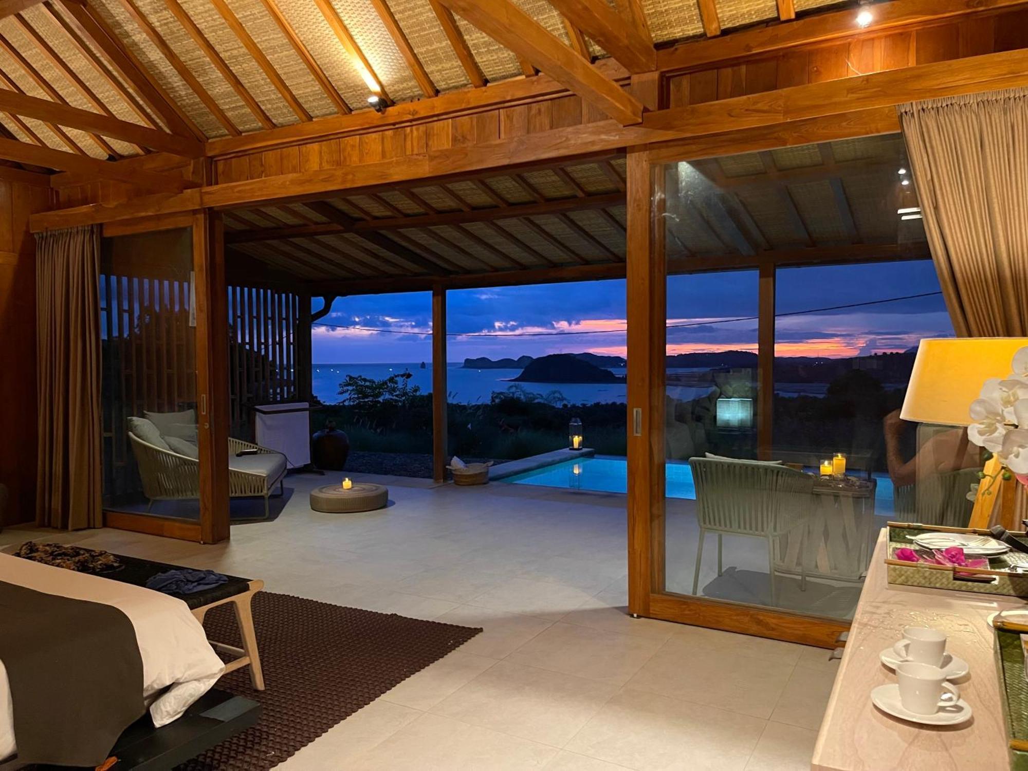Отель Lobster Bay Lombok Awang Экстерьер фото
